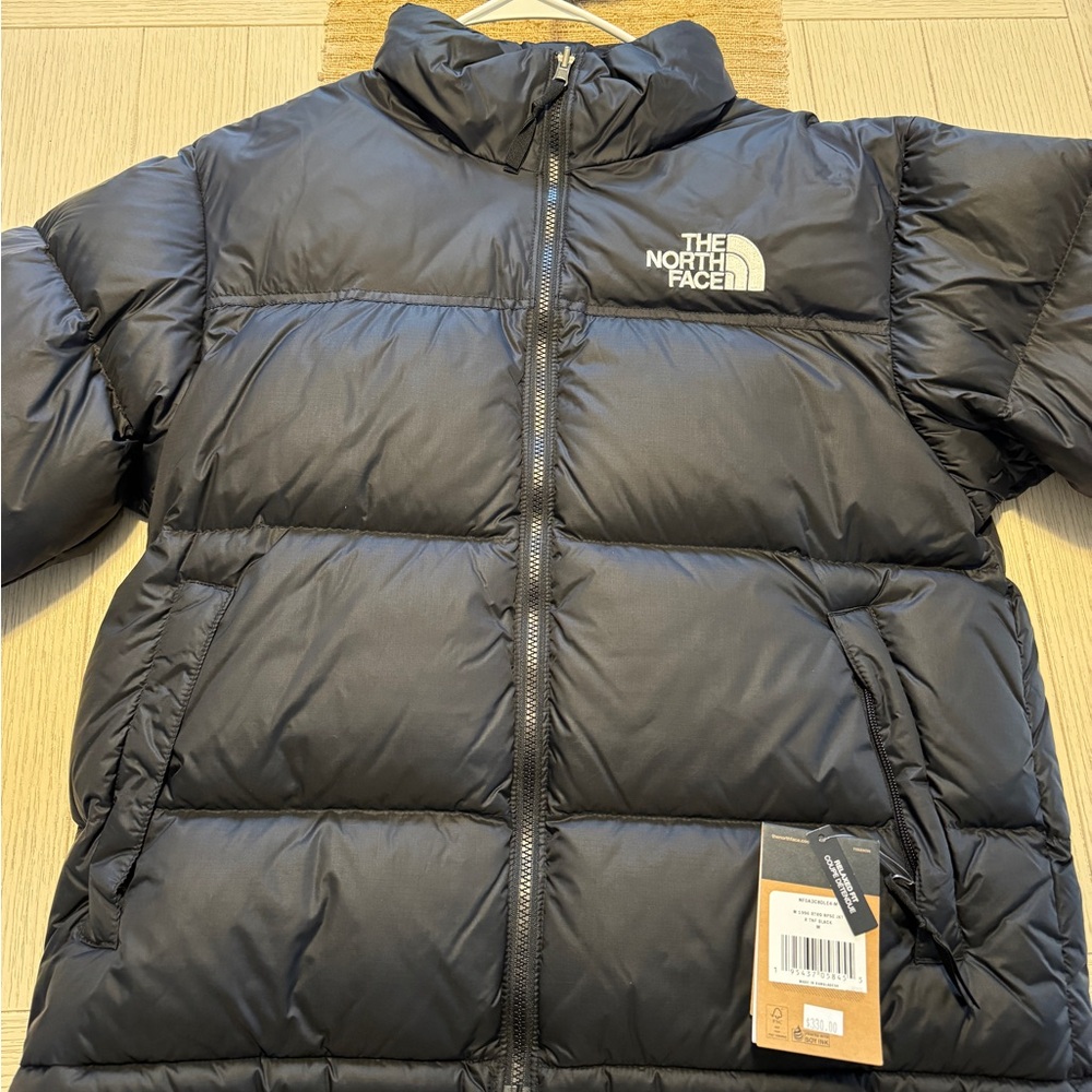 Mens black the north face nuptse
